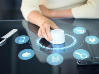 الاستشارات والتواصل المباشر